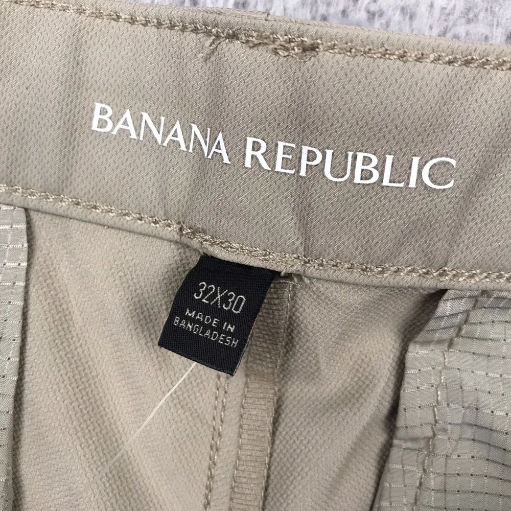 Banana Republic Chino Pants Mens 32x30 London Fog‎ Performance Slacks NEW NWT